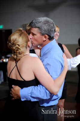 Best Lake Mary Events Center Wedding Pictures - Sandra Johnson (SJFoto.com)